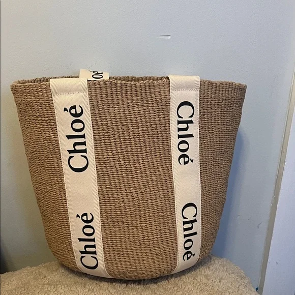 NWT Chloé Tan Woven Tote Bag - Picture 2 of 3